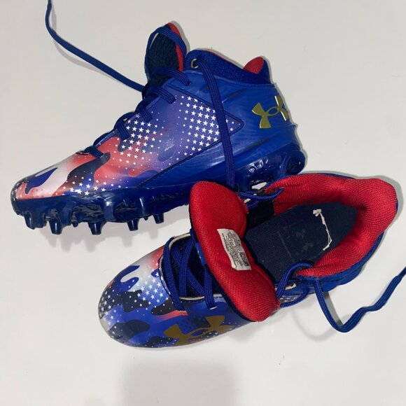 Under Armour Youth Football Cleats Size 2Y